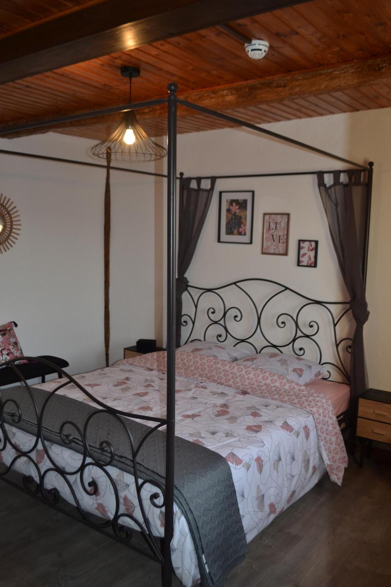 Place 86 La Reid Ngoại thất bức ảnh